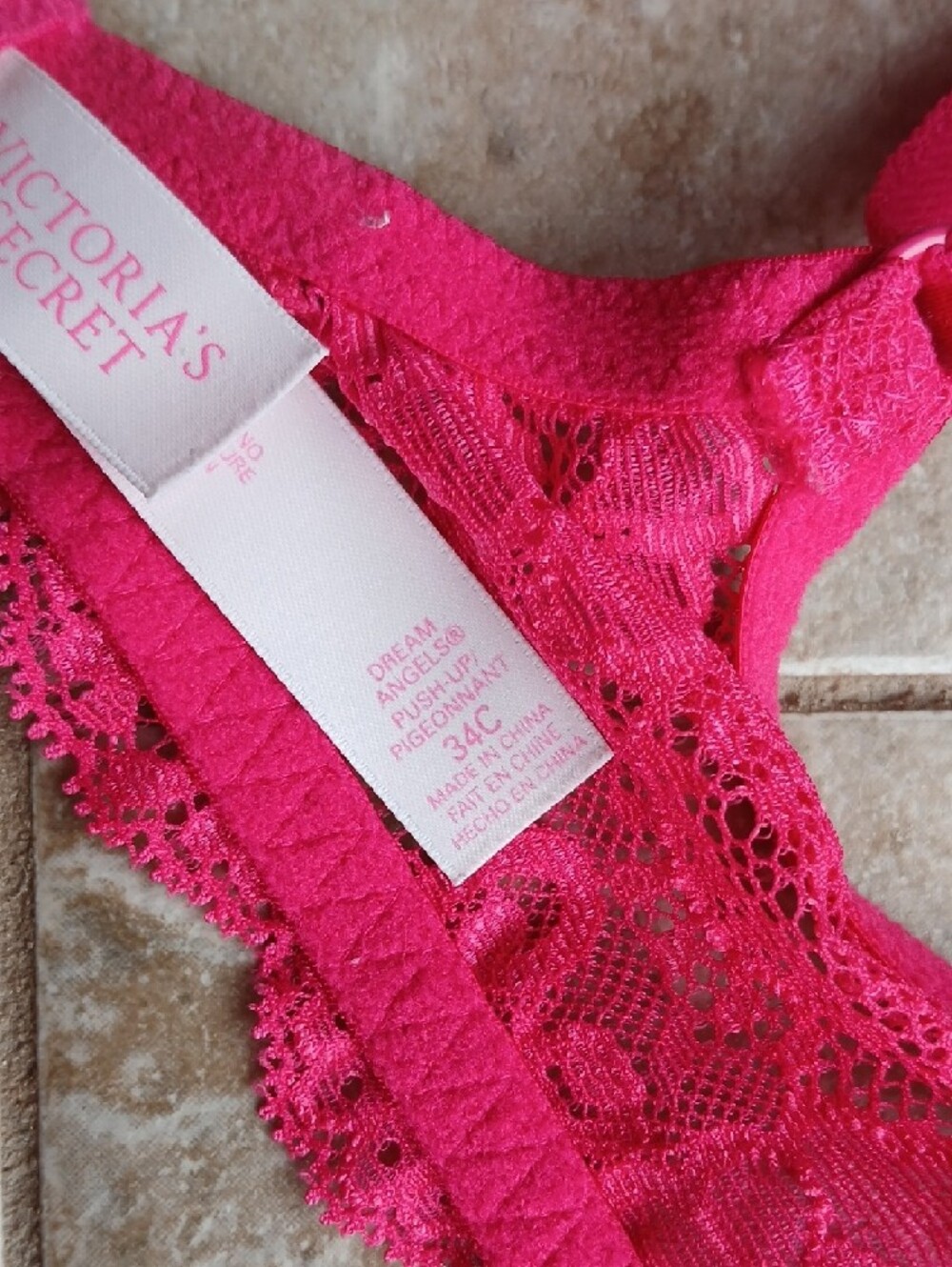 Victoria's Secret Dream Angels 34C Bright Pink Lace Push-Up Bra - Picture 6 of 8